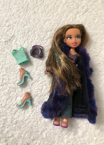 Bratz New years celebratztion Yasmin