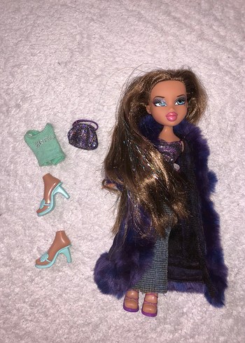 Bratz Bratz New years celebratztion Yasmin