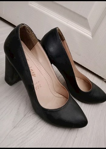 Baby Center Siyah Klasik Stiletto Topuklu Kadın Ayakkabı