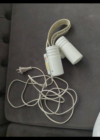 Beyaz Saç Kurutma Makinesi