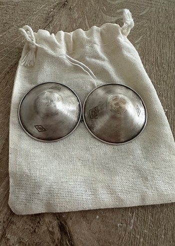 Gümüş koruyucu göğüs ucu kapakları. - Görsel 3