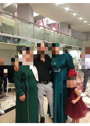 Uzun Kollu Drapeli Yeşil Abiye Elbise - Görsel 2