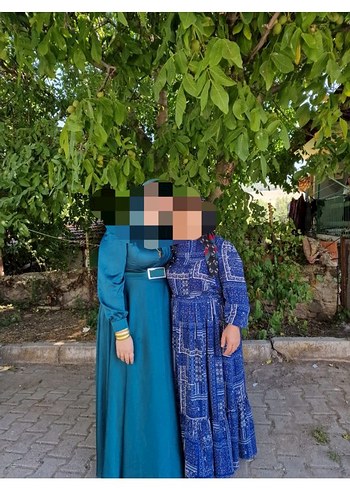 Uzun Kollu Drapeli Yeşil Abiye Elbise - Görsel 4