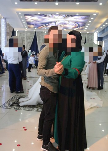 Yeşil Siyah Etnik Desenli Midi Tesettür Elbise - Görsel 2