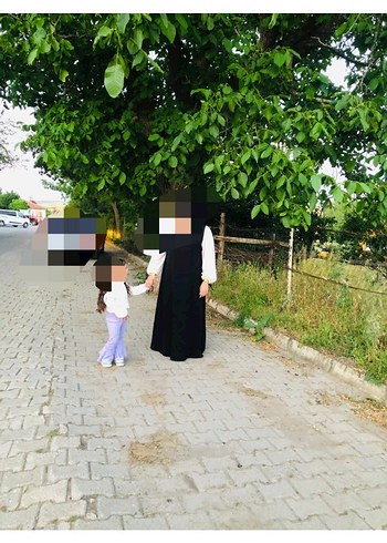 sıyah elbıse - Görsel 2