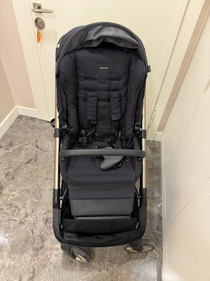 Siyah Bebek Arabası - Görsel 5