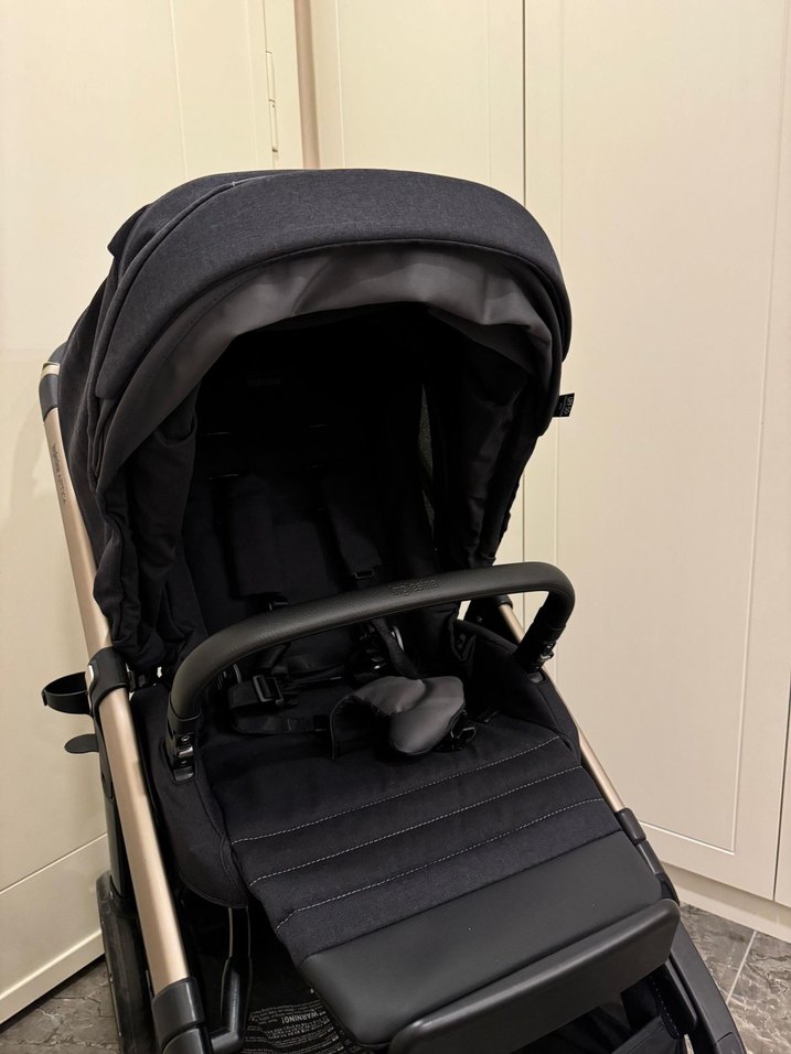 Siyah Bebek Arabası - Görsel 3