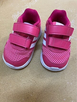Adidas spor ayakkabı