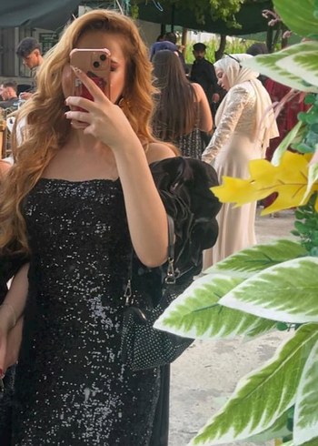 Parlak Siyah Straplez Midi Abiye Elbise