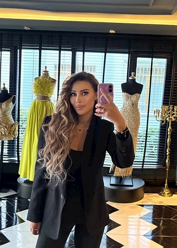 Siyah Kadın İpek Görünümlü Düğmeli Blazer - Görsel 3