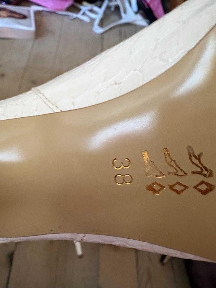 Beyaz Deri Yılan Baskılı Dizüstü Çizme - Görsel 3