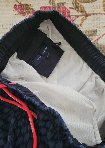 Tommy Hilfiger Yüzme Şortu - Görsel 3