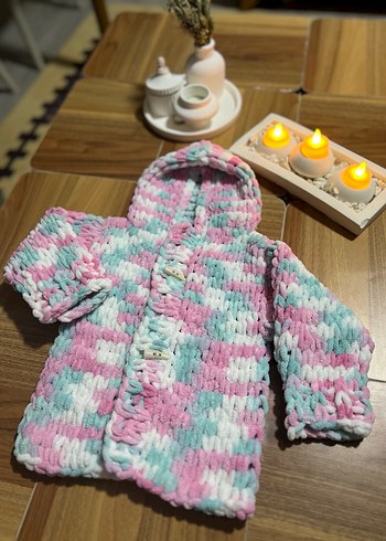 Çocuk için Çok Renkli Örgü Kapüşonlu Hırka - Görsel 3