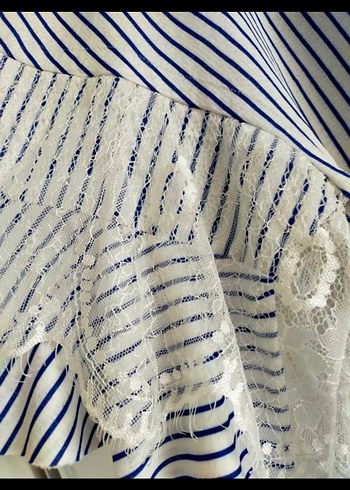 Dantel Detaylı Çizgili Kadın Bluz - Görsel 3