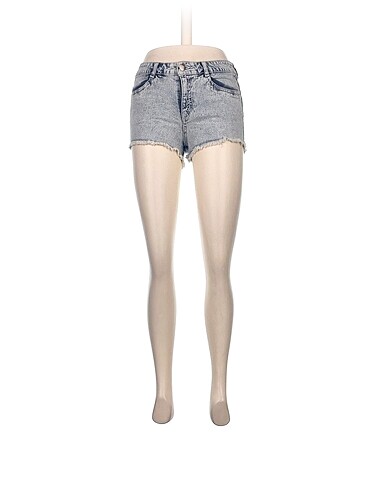 H&M Mini Şort %70 İndirimli.