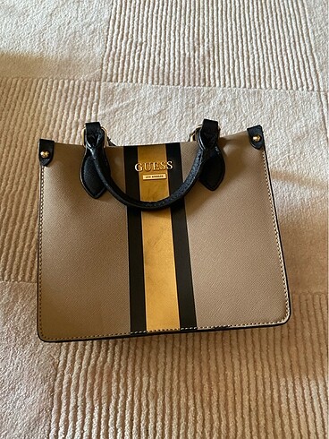 Guess çanta