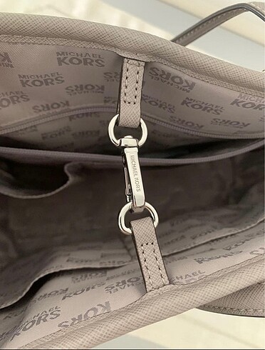 Beden Michael Kors çanta
