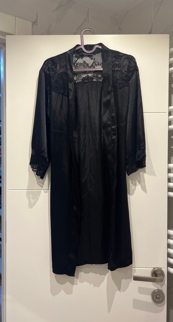 Uzun Siyah  Kadın Sabahlık - Görsel 2