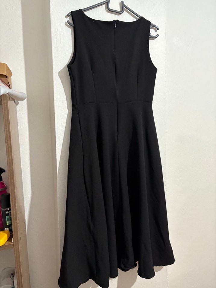 Siyah Midi Kolsuz Elbise - Görsel 2