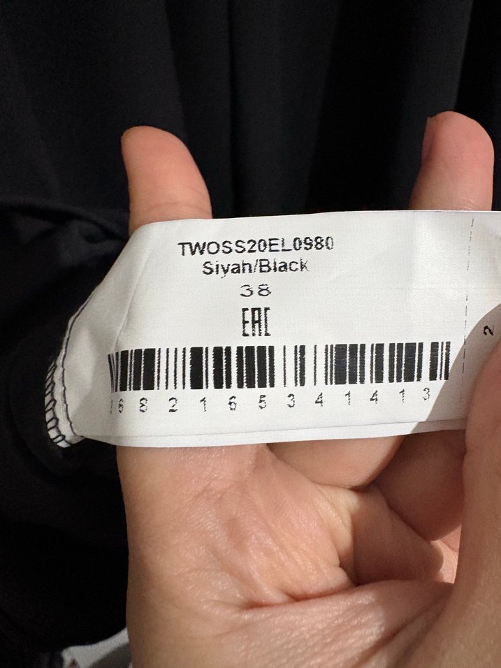 Siyah Midi Kolsuz Elbise - Görsel 3