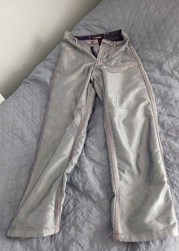 Fubu marka çift taraflı nakışlı pantolon - Görsel 4