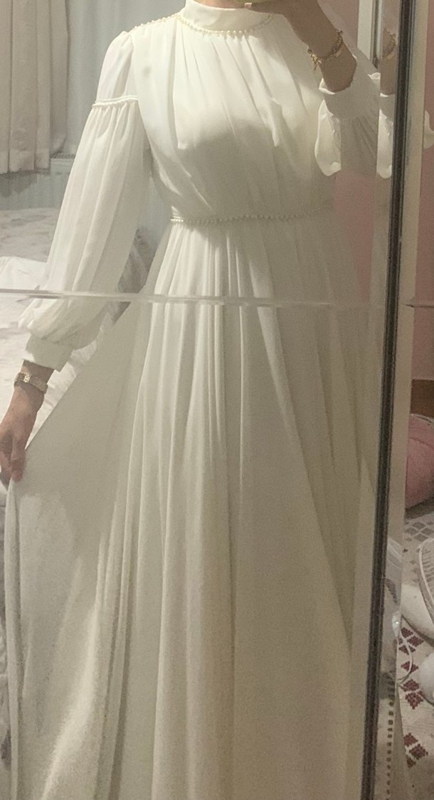 Ekru renk Uzun tesettür abiye  elbise. Aynı renk şal mevcut - Görsel 2