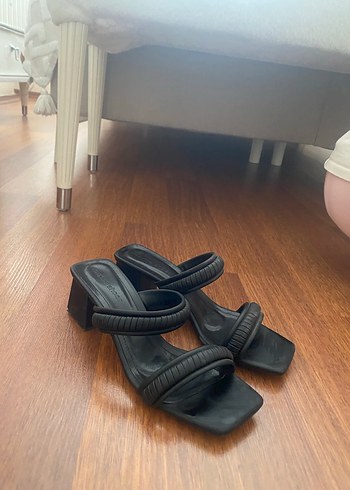 Siyah Kadın Topuklu Sandalet - Görsel 6