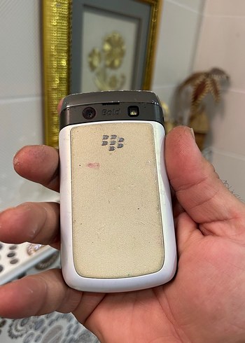 Beyaz BlackBerry QWERTY Telefon - Görsel 2