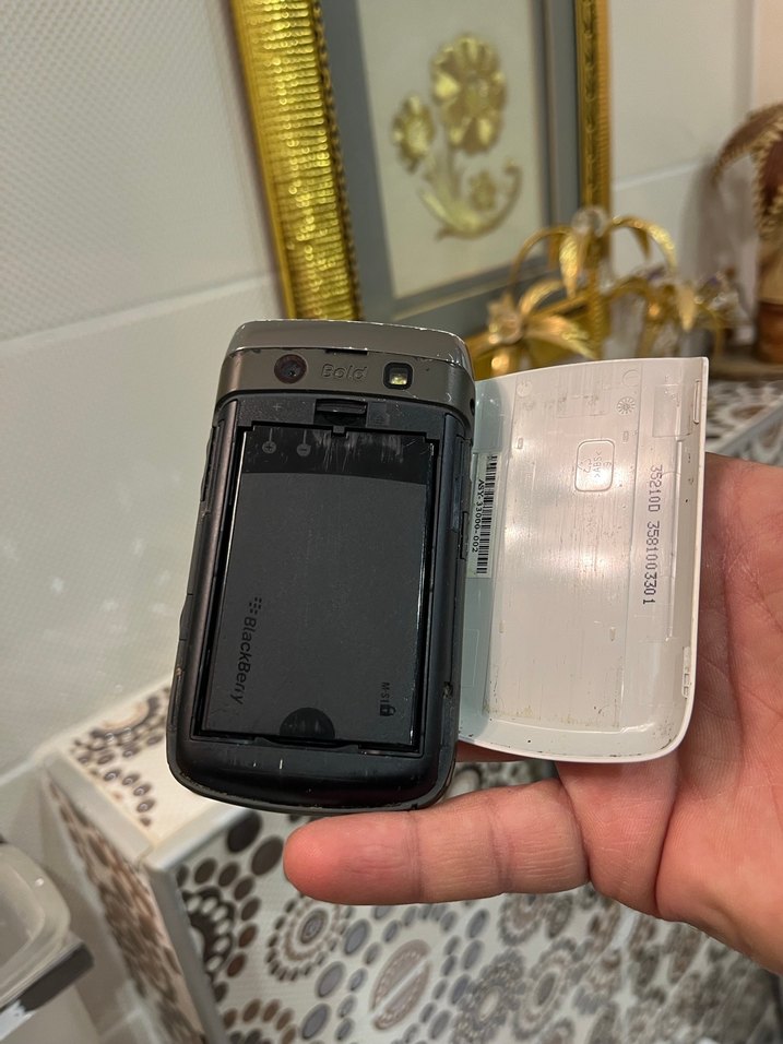 Beyaz BlackBerry QWERTY Telefon - Görsel 5