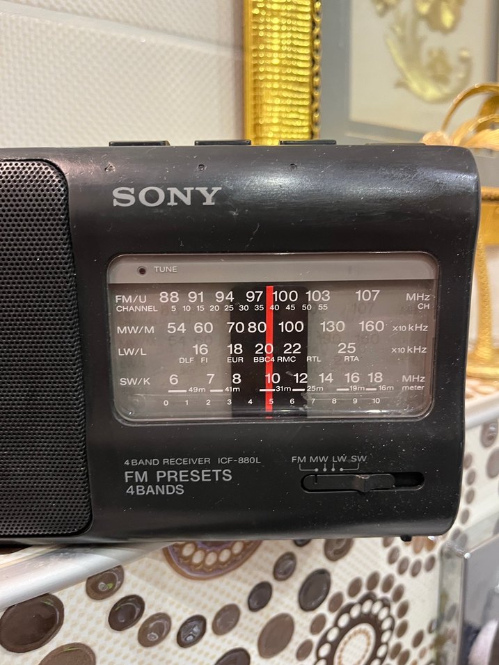 Sony Siyah ıcf-880 Taşınabilir Radyo - Görsel 2