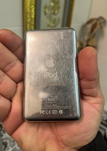 Siyah iPod Media Player - Görsel 2