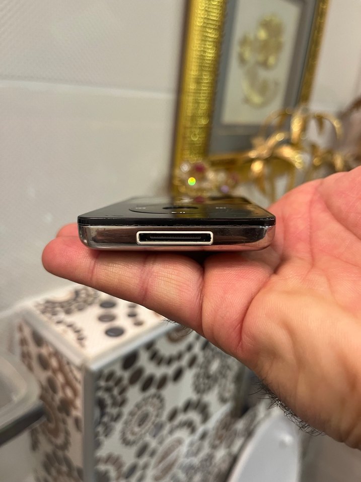 Siyah iPod Media Player - Görsel 4