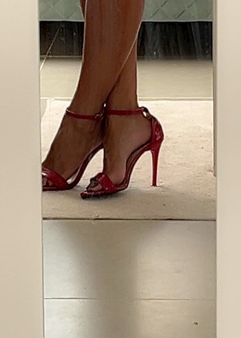 Kırmızı Parlak Stiletto