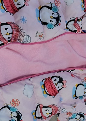Pembe penguven desenli kız çocuk şişme mont - Görsel 4
