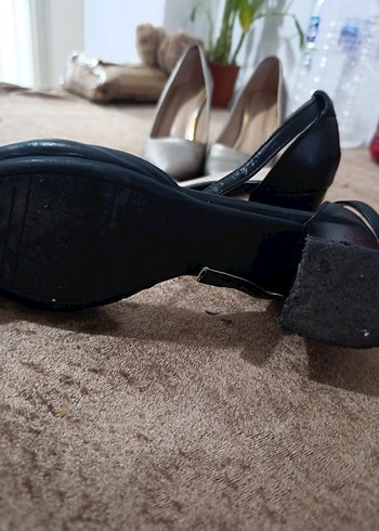 Siyah Topuklu Kadın Ayakkabı - Görsel 4