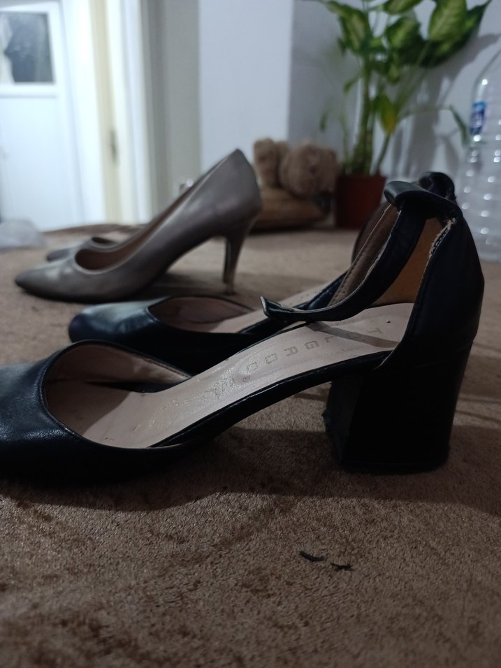 Siyah Topuklu Kadın Ayakkabı - Görsel 3