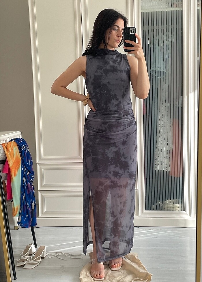 Gri elbise - Görsel 2