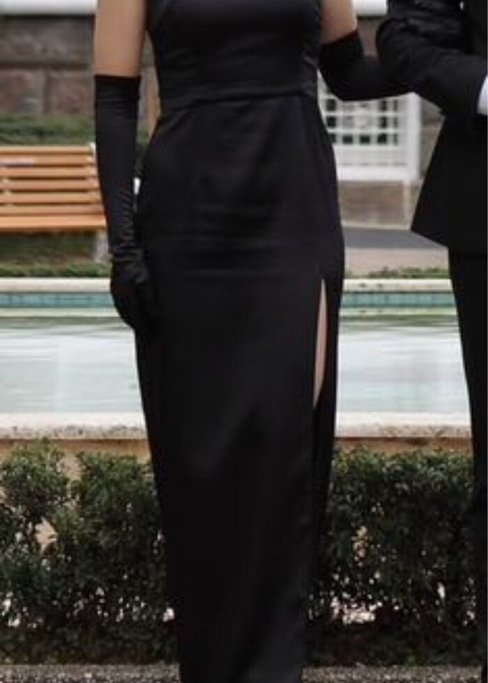 Siyah saten elbise - Görsel 2