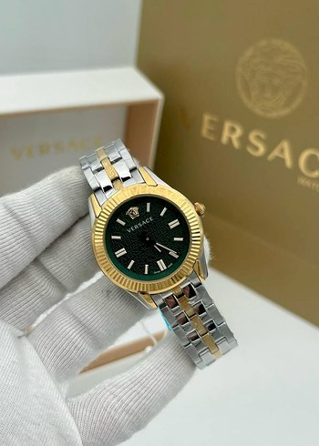 Versace Kadın Klasik Altın Renkli Kol Saati