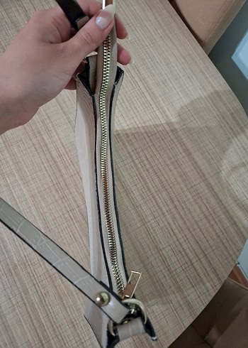 Beden Bej Deri Yılan Desenli Kadın Omuz Çantası