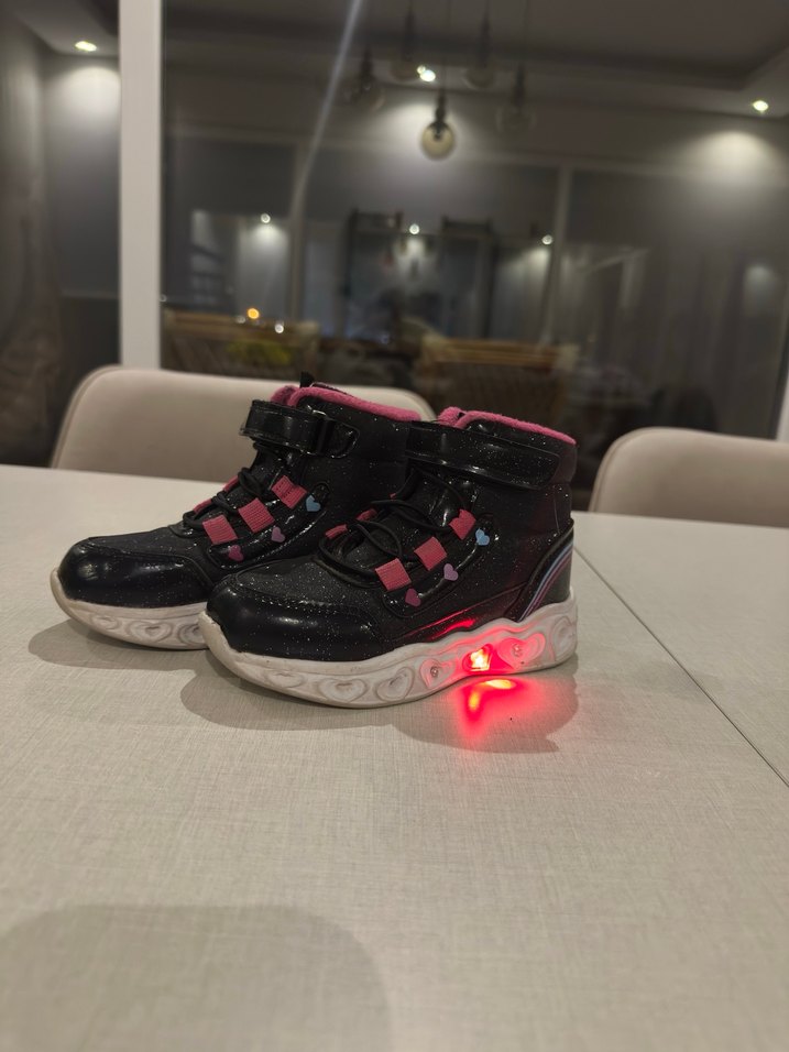 Kız Çocuk bot - Görsel 2