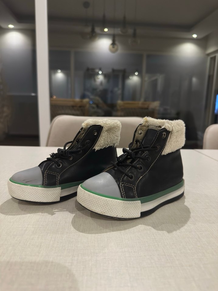 Gri Detaylı Kürklü Siyah Erkek Çocuk Botu - Görsel 3