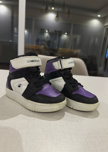 Kızlar için Mor Bağcıklı bot - Görsel 2