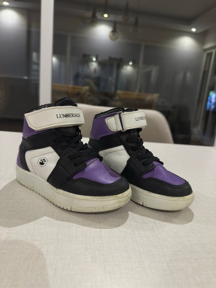 Kızlar için Mor Bağcıklı bot - Görsel 2