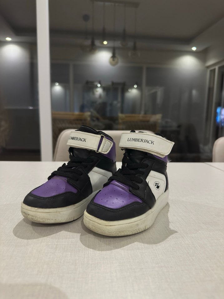 Kızlar için Mor Bağcıklı bot - Görsel 4