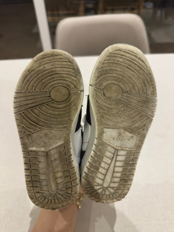 Kızlar için Mor Bağcıklı bot - Görsel 5