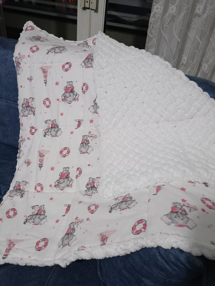 Nakışlı Beyaz Çocuk Battaniyesi - Görsel 2