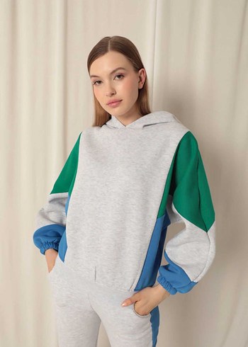 Gri Kapüşonlu Renkli Detaylı Kadın Eşofman Takımı - Görsel 2