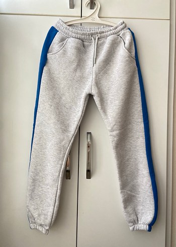 Gri Kapüşonlu Renkli Detaylı Kadın Eşofman Takımı - Görsel 4