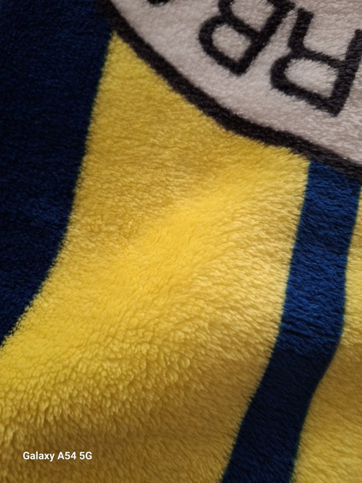 Çok Renkli Fenerbahçe Battaniyesi - Görsel 3